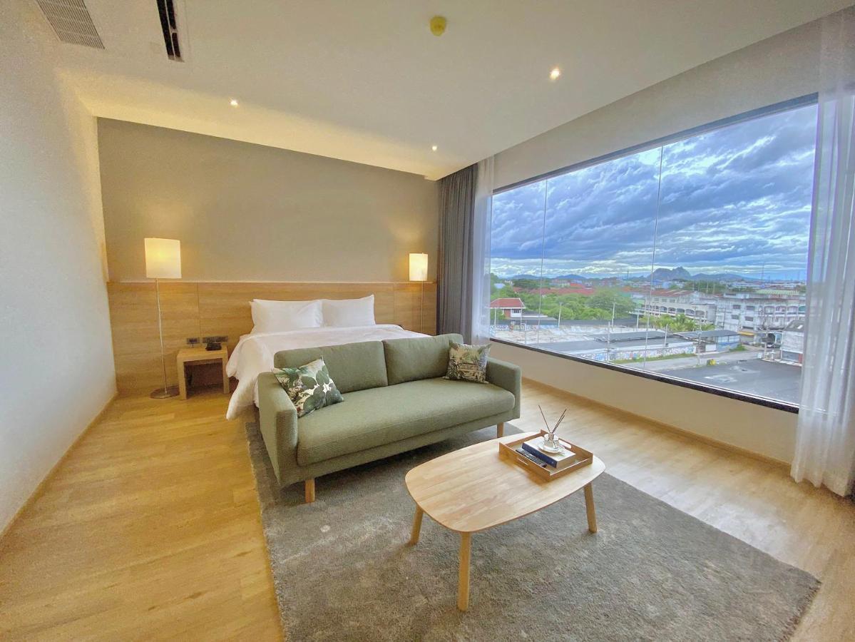 Centara Life Wisma Hotel Ratchaburi Bagian luar foto